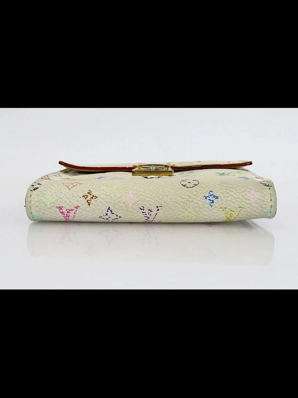 Louis Vuitton compact louis